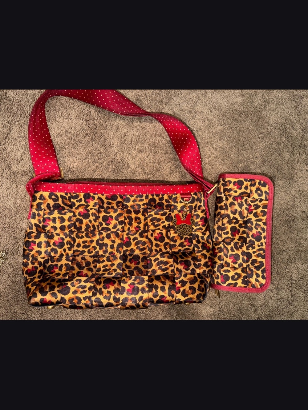 Disney Minnie Leopard Harvey’s purse and wallet